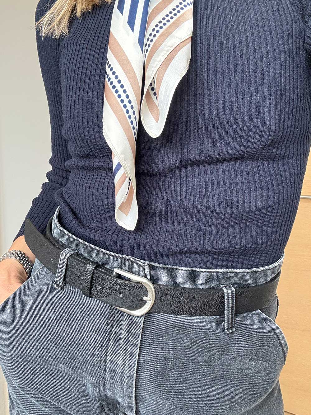 kavbojke-ki-ti-res-pristajajo-2